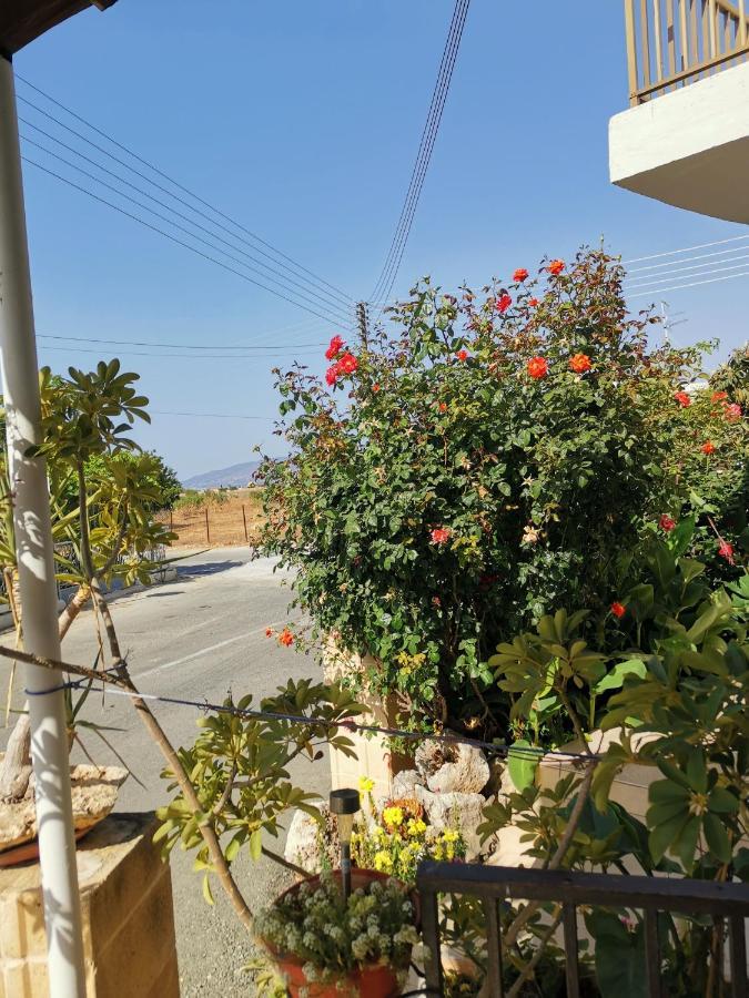 Hamboula Apartment Polis Luaran gambar