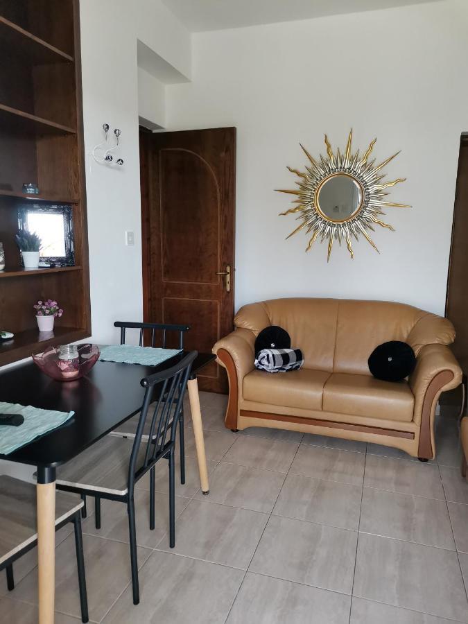 Hamboula Apartment Polis Luaran gambar