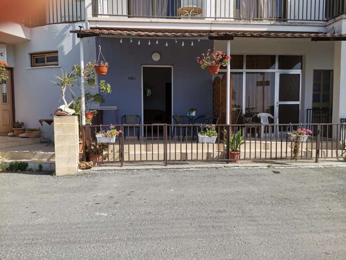 Hamboula Apartment Polis Luaran gambar