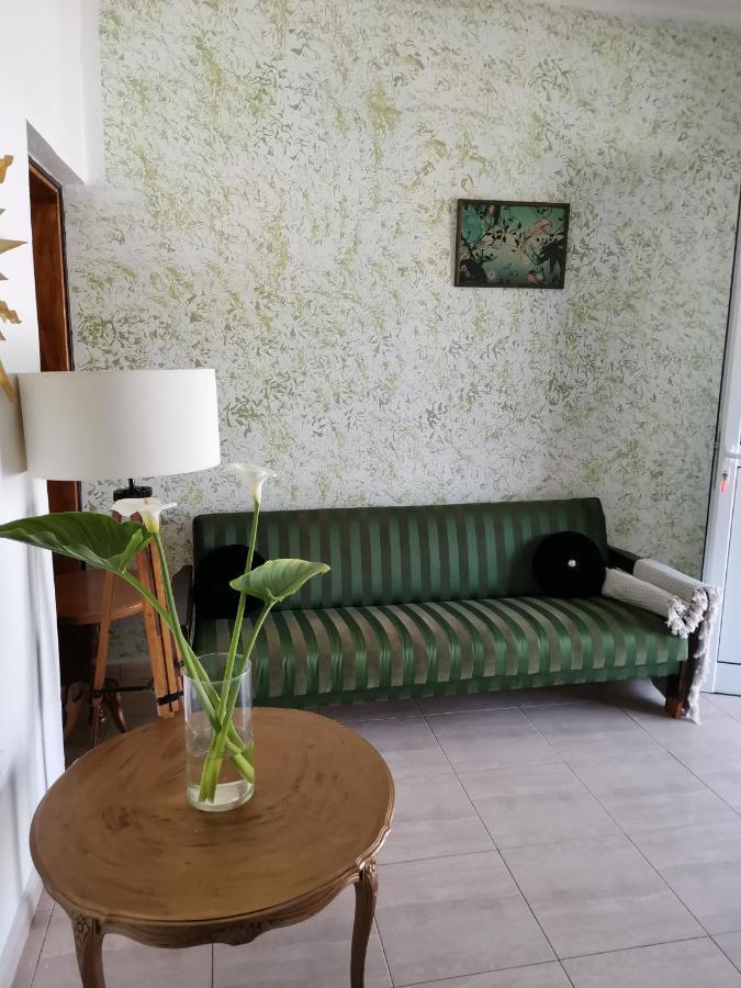 Hamboula Apartment Polis Luaran gambar