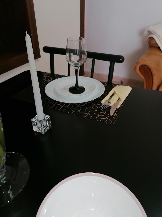 Hamboula Apartment Polis Luaran gambar